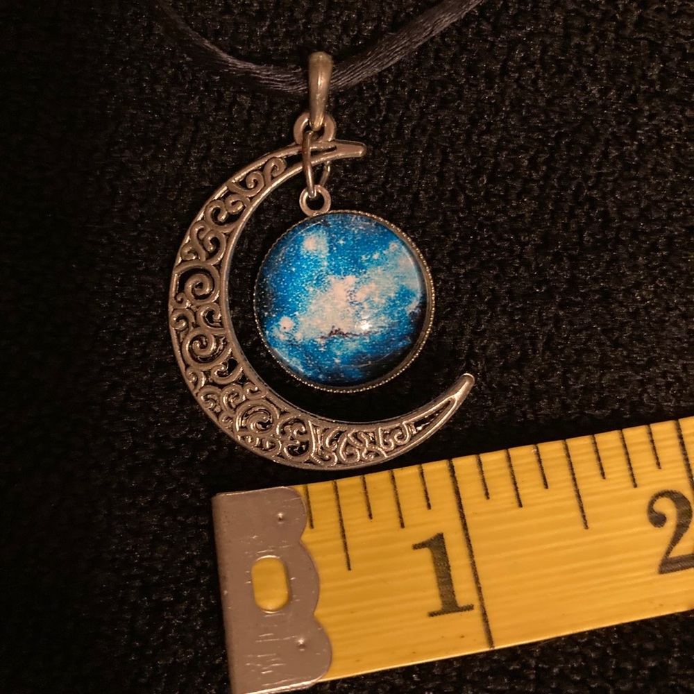 🌙 Crescent Moon w/blue galaxy dangle charm necklace. 🎃Perfect for Halloween👻 - Picture 4 of 9
